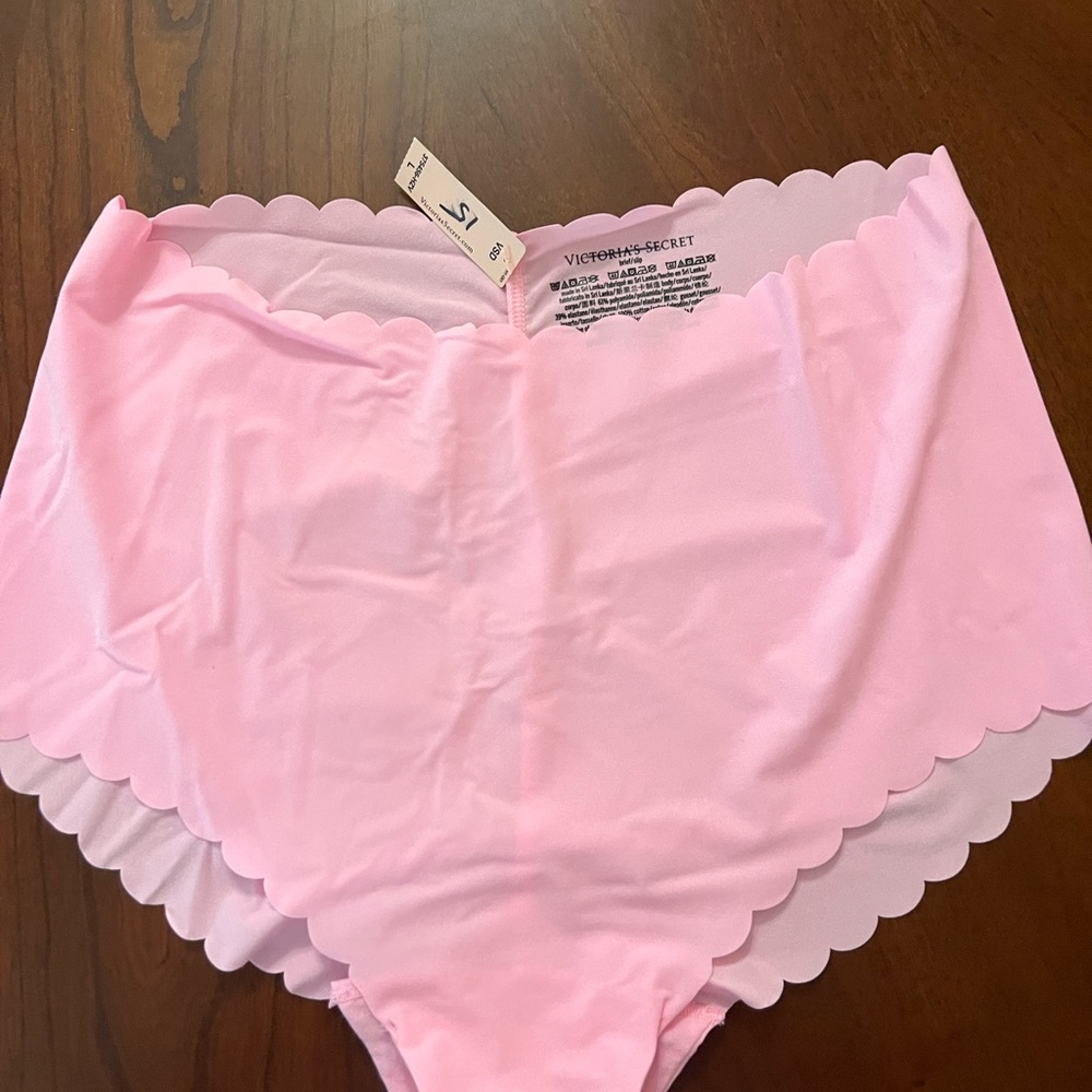 Victoria's Secret Pink Scalloped High-Rise Briefs